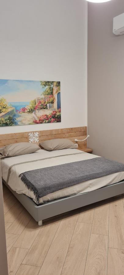 Bed and Breakfast Euforia Napoli - Tre Sedi - Three Locations Habitación foto
